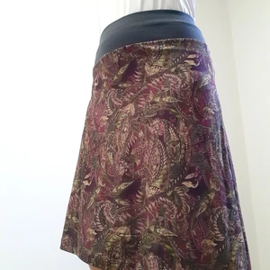 Sukně nad kolena bez kapes