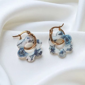 Polymérové náušnice Kvietky