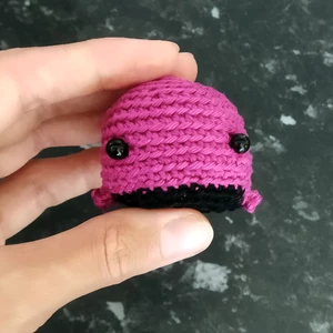 Háčkovaná velryba růžovo-černá - černé oči 6mm