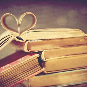 Napíšem pre vás recenziu na knihu – s láskou k literatúre