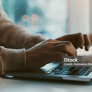  Zodpovedne a s chladnou hlavou vám odmoderujem komentáre na Facebooku a webe