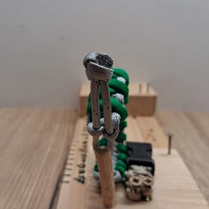 Ručne robený paracord MAGNESIUM náramok