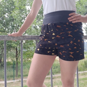 Šortky s gumou v pase