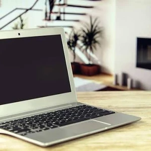 Nastavim PC na diaľku podľa požiadaviek