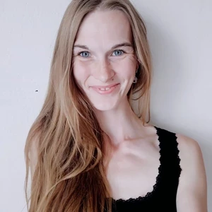 Vytvořím originální  text písně na známou hudbu