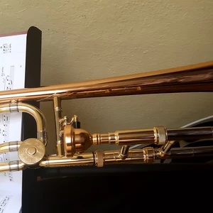 Nahraji melodii na trombon