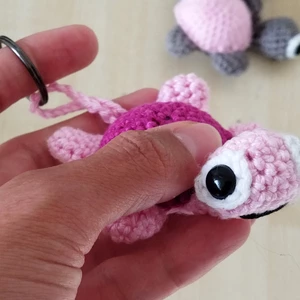 Háčkovaná želvička růžová