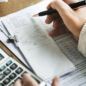 Sprava faktur  vystavenie  evidencia a pripomienky 