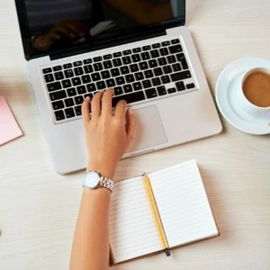 Virtuální asistentka