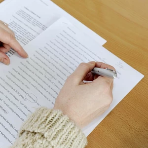 Korektúra gramatiky a pravopisu