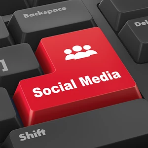 Správa sociálnych sietí Facebook a Instagram