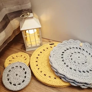 Ja spravím hačkované prestieranie podľa želania zákazníčky