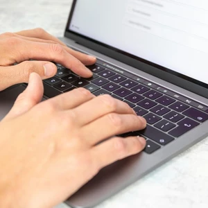 Napíšu článek na blog na libovolné téma nebo recenzi