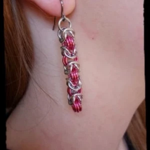 Já udělám náušnice z kroužků