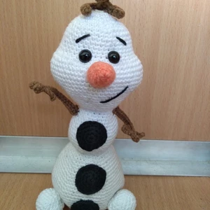 Ja spravím Háčkovaný OLAF